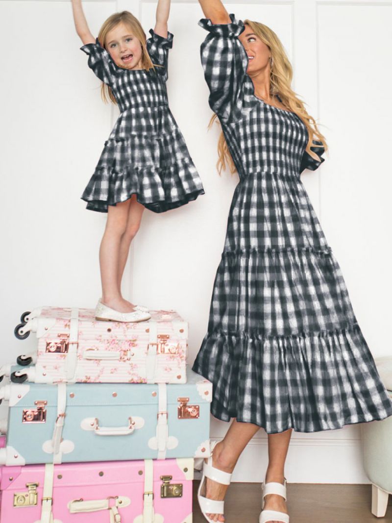 Kvinders Barbie Pink Gingham-kjole Forælder-barn Firkantet Hals Plaid Mellemlang Sommerkjole - Sort