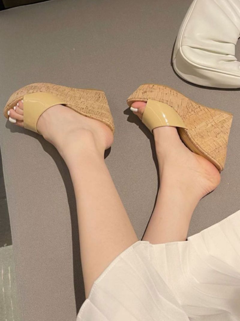 Kvinders Sorte Mules Peep Toe Kilehæl Patent Pu Sommerhæl Slipper - Dyb Lys Gul